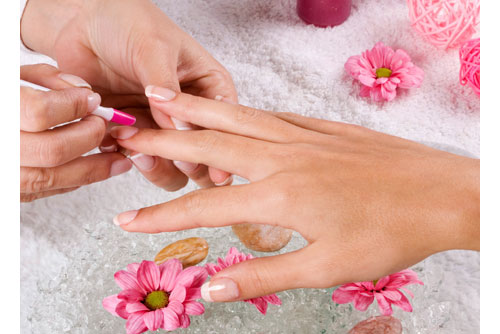 3. The Nail Bar in Elgin - wide 2