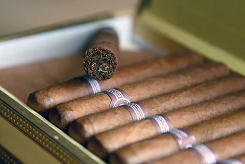can tobacco help a toothache What Does Smoking Do to Your Teeth?
