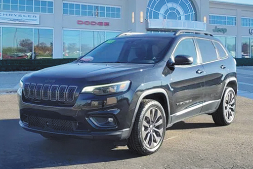 2021 JEEP CHEROKEE LATITUDE LUX $335/MO Lease at Parkway Dodge Chrysler Jeep