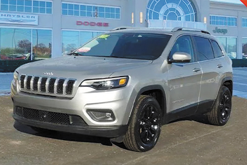 2021 JEEP CHEROKEE LATITUDE LUX $385/MO Lease at Parkway Dodge Chrysler Jeep